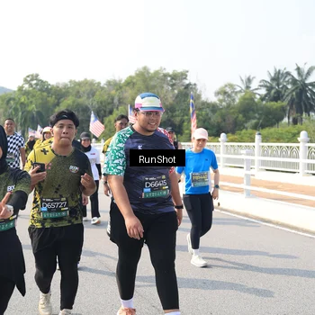 Runner Photo 6933432