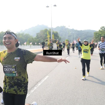 Runner Photo 6933450