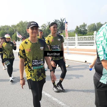 Runner Photo 6933456