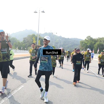 Runner Photo 6933480