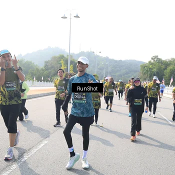 Runner Photo 6933481