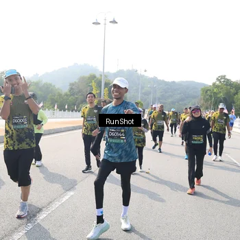 Runner Photo 6933483