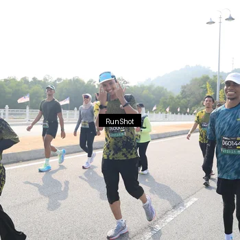 Runner Photo 6933484