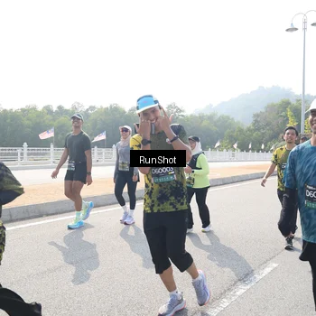 Runner Photo 6933490