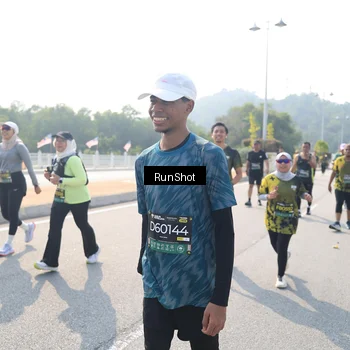 Runner Photo 6933492