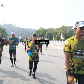 Runner Photo 6933518