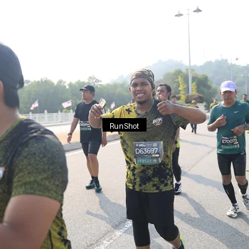 Runner Photo 6933522