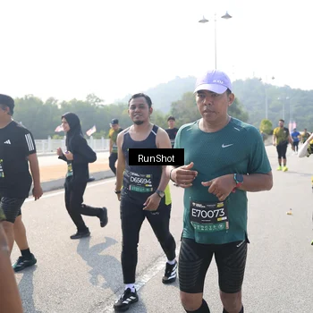 Runner Photo 6933534