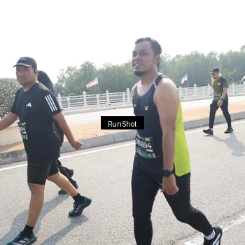 Runner Photo 6933539