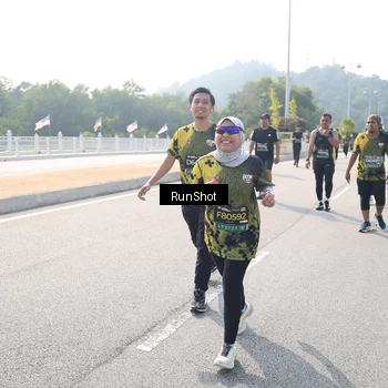 Runner Photo 6933544