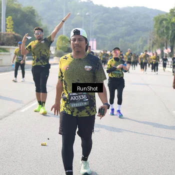 Runner Photo 6933555