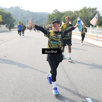 Runner Photo 6933574