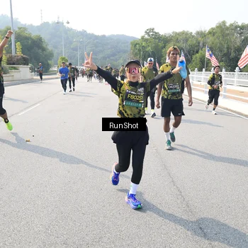 Runner Photo 6933575