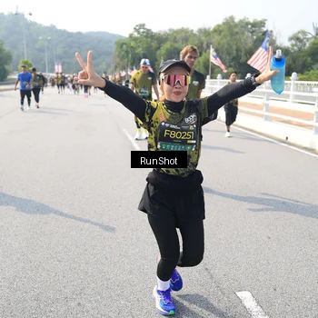 Runner Photo 6933579