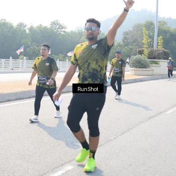 Runner Photo 6933587