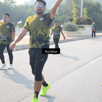 Runner Photo 6933588