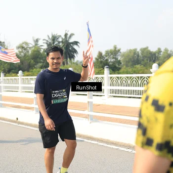Runner Photo 6933612