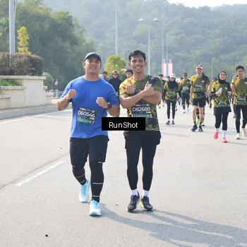 Runner Photo 6933616