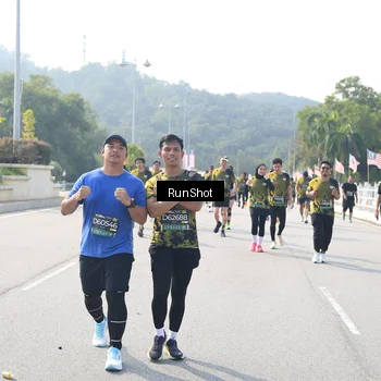 Runner Photo 6933622