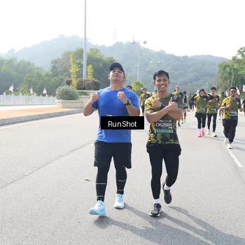 Runner Photo 6933629
