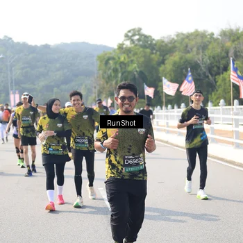 Runner Photo 6933646