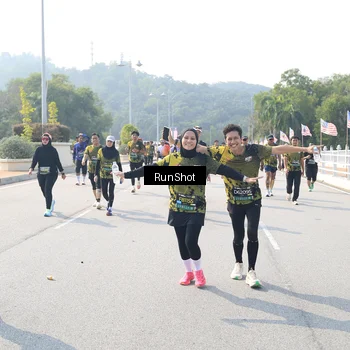 Runner Photo 6933651