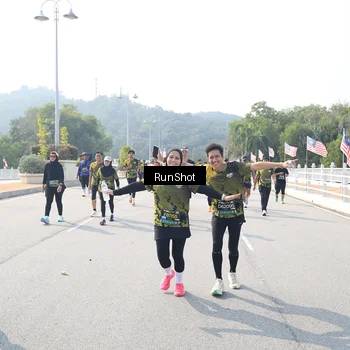 Runner Photo 6933652