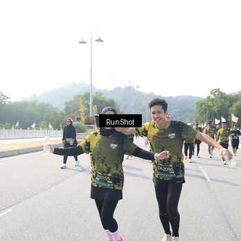 Runner Photo 6933661
