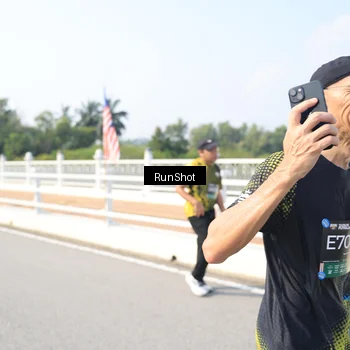 Runner Photo 6933673