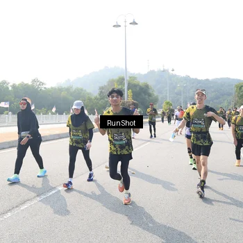 Runner Photo 6933681