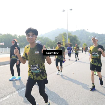 Runner Photo 6933687