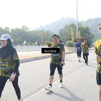 Runner Photo 6933697