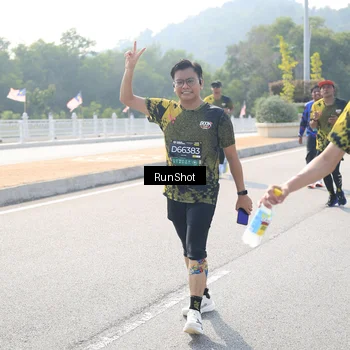 Runner Photo 6933704