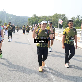 Runner Photo 6933711