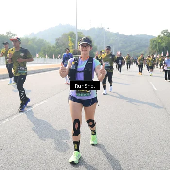 Runner Photo 6933715