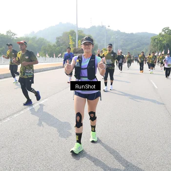 Runner Photo 6933716