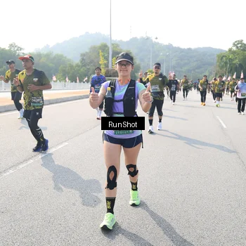 Runner Photo 6933717