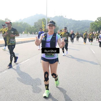 Runner Photo 6933724
