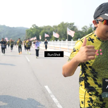 Runner Photo 6933729