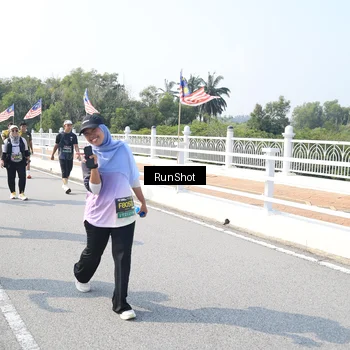 Runner Photo 6933761
