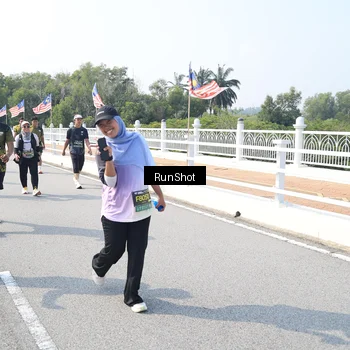 Runner Photo 6933762