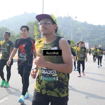 Runner Photo 6933777