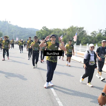 Runner Photo 6933790