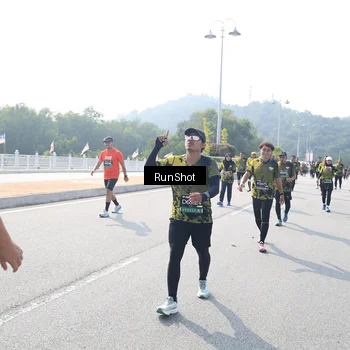Runner Photo 6933794