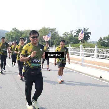 Runner Photo 6933800
