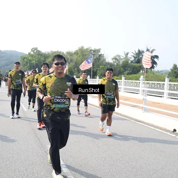 Runner Photo 6933804