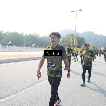 Runner Photo 6933808