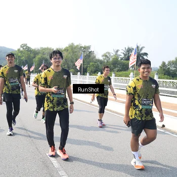 Runner Photo 6933812
