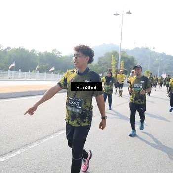 Runner Photo 6933813