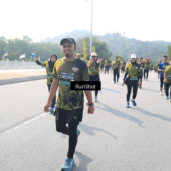 Runner Photo 6933816